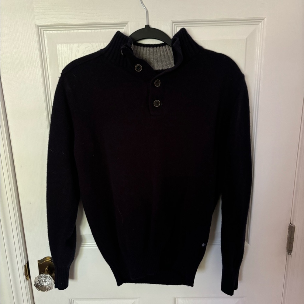 Men’s sweater